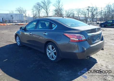 2013 Nissan Altima 3.5 Sv z USA, uszkodzony, nr VIN 1N4BL3APXDC119956